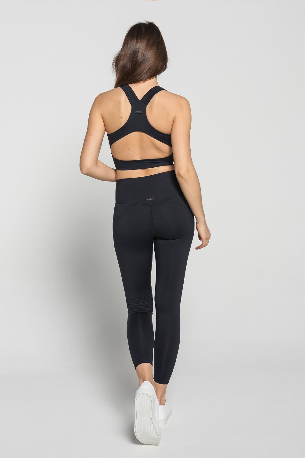 CURVE BRA TOP- BLACK