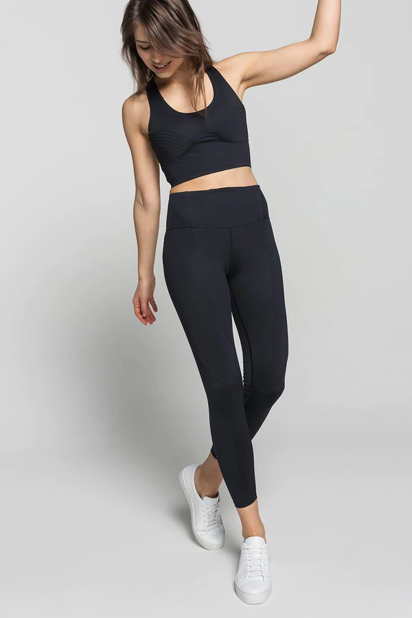 RARE SWIRL CROP LEGGINGS
