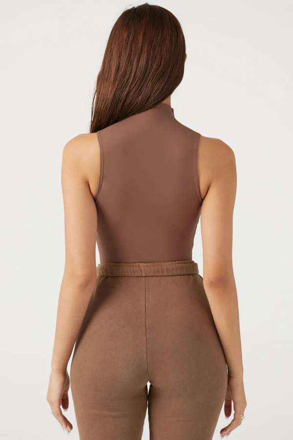 RARE SMOOTHING MOCK NECK TANK